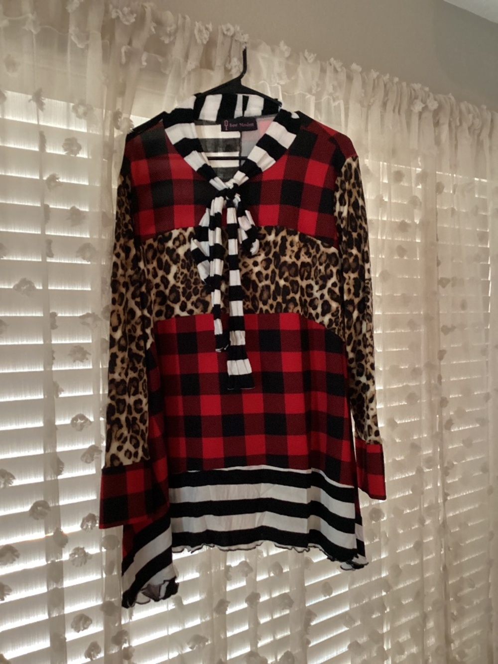 Sew Modest Women’s Tie at Neck Tunic
